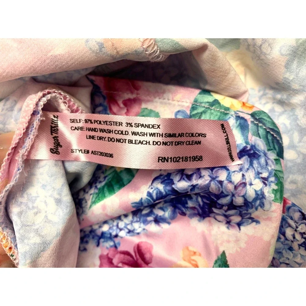 Sugar Thrillz by Dolls Kill Pink Floral Tie Sleeve V-Neck Fit & Flare Dress Size - Picture 3 of 7